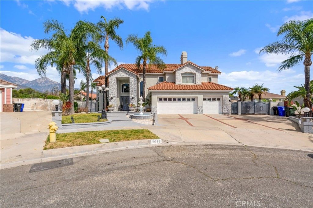 Photo of 2048 Birkdale Ave, Upland, CA 91784 (MLS # DW26063488)