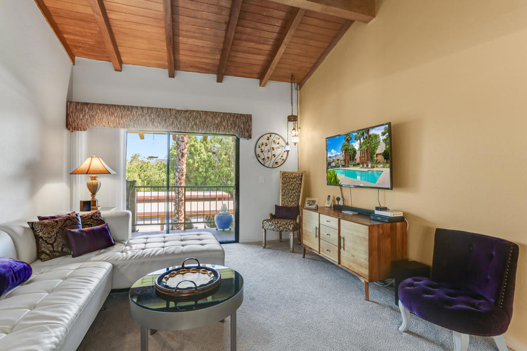 Ramon Estados - Residential