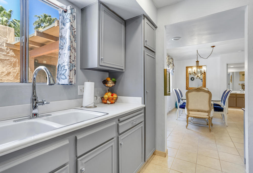 Ramon Estados - Residential