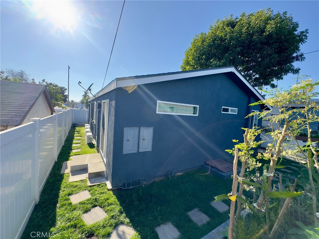 1238 Magnolia Avenue