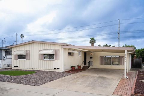 2550 Greyling Dr. San Diego CA 92123