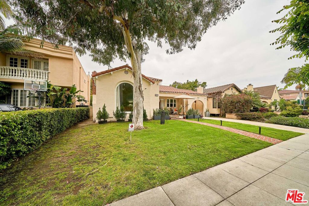 219 S Hamel Drive