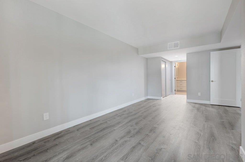 Ocean Beach - Residential Lease