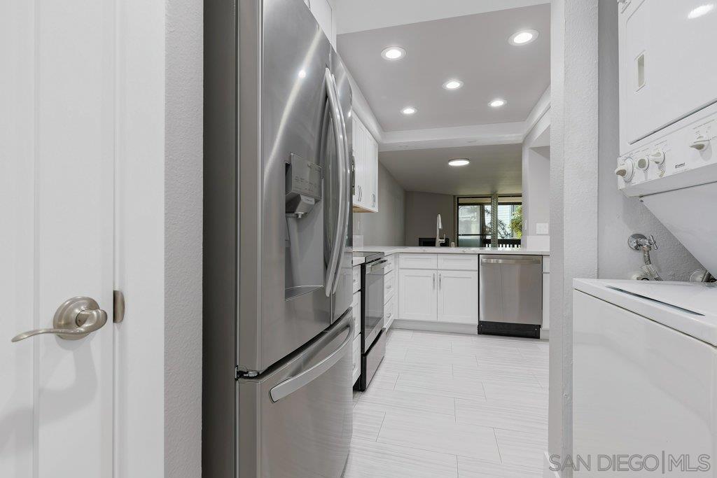 Ocean Beach - Residential Lease