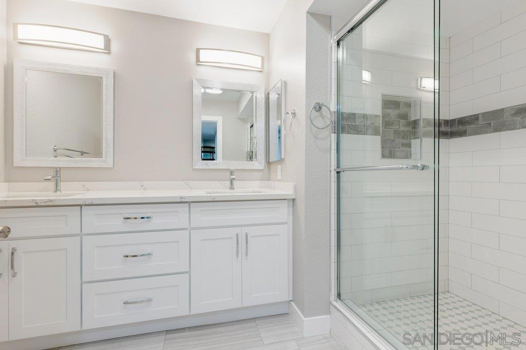 Ocean Beach - Residential Lease