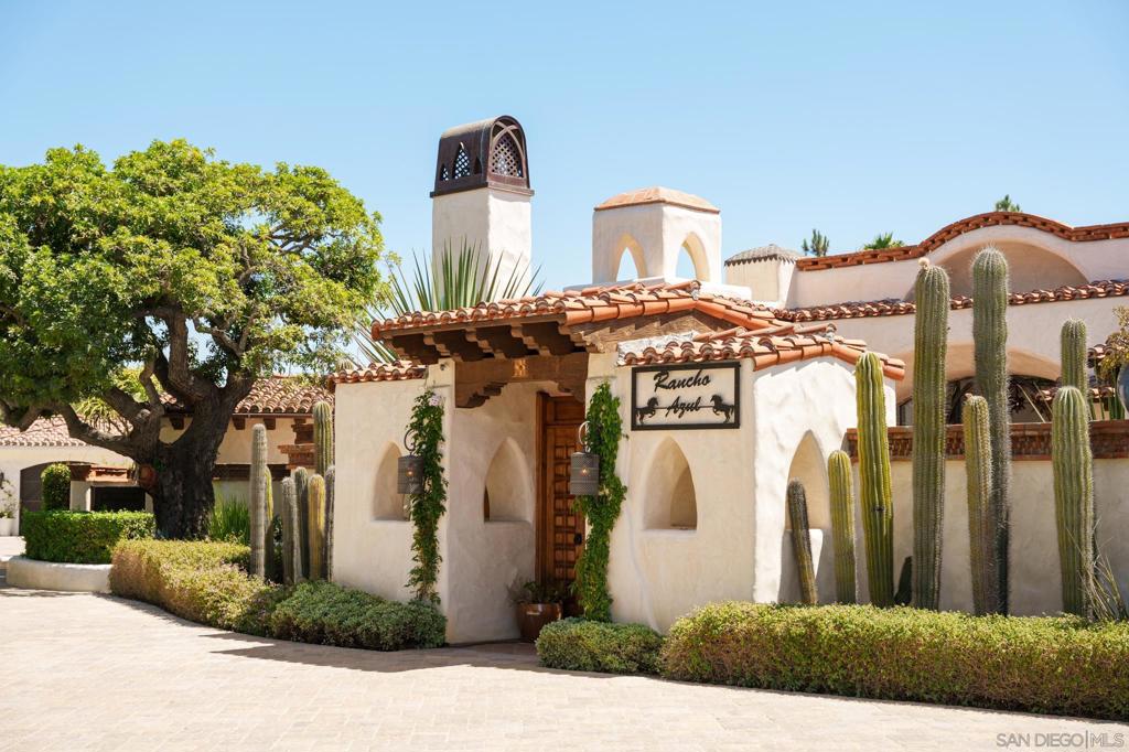 Rancho Santa Fe - Residential