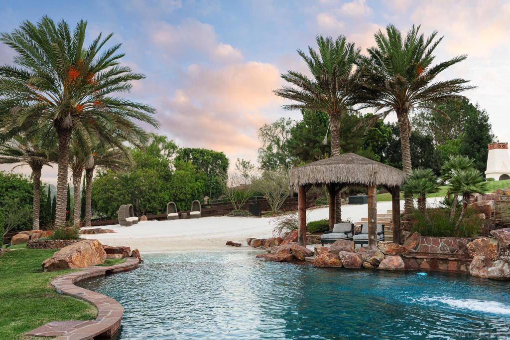 Rancho Santa Fe - Residential