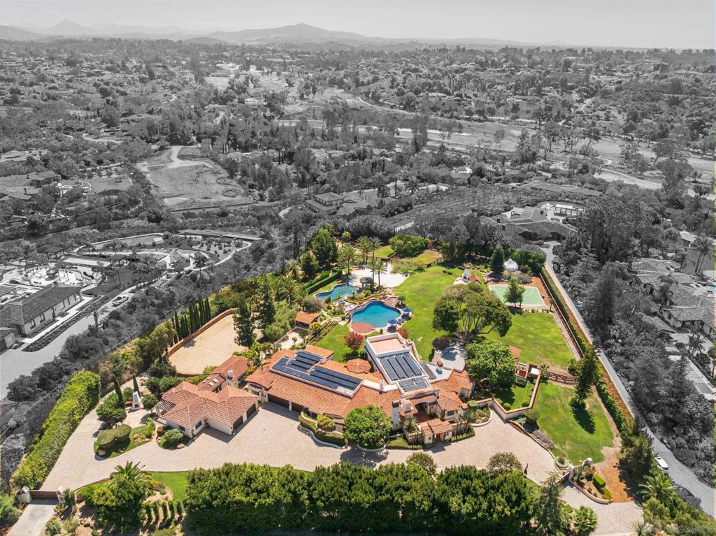 Rancho Santa Fe - Residential
