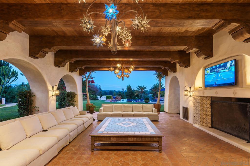 Rancho Santa Fe - Residential