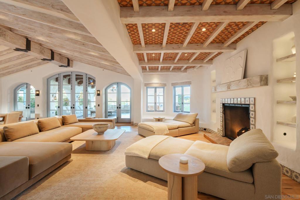 Rancho Santa Fe - Residential