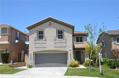 Photo of 19937 Christopher Ln, Saugus, CA 91350 (MLS # SR26095999)