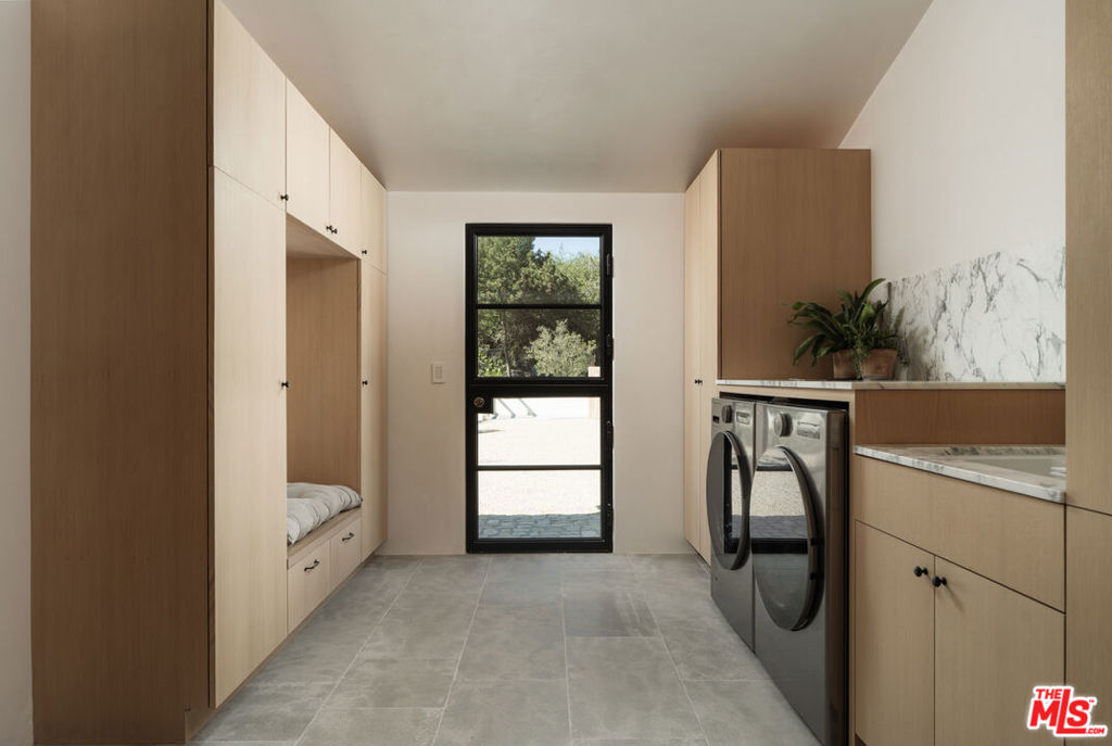 Hope Ranch - Residential