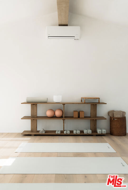 Hope Ranch - Residential