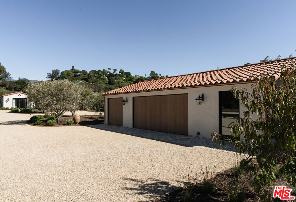 Hope Ranch - Residential