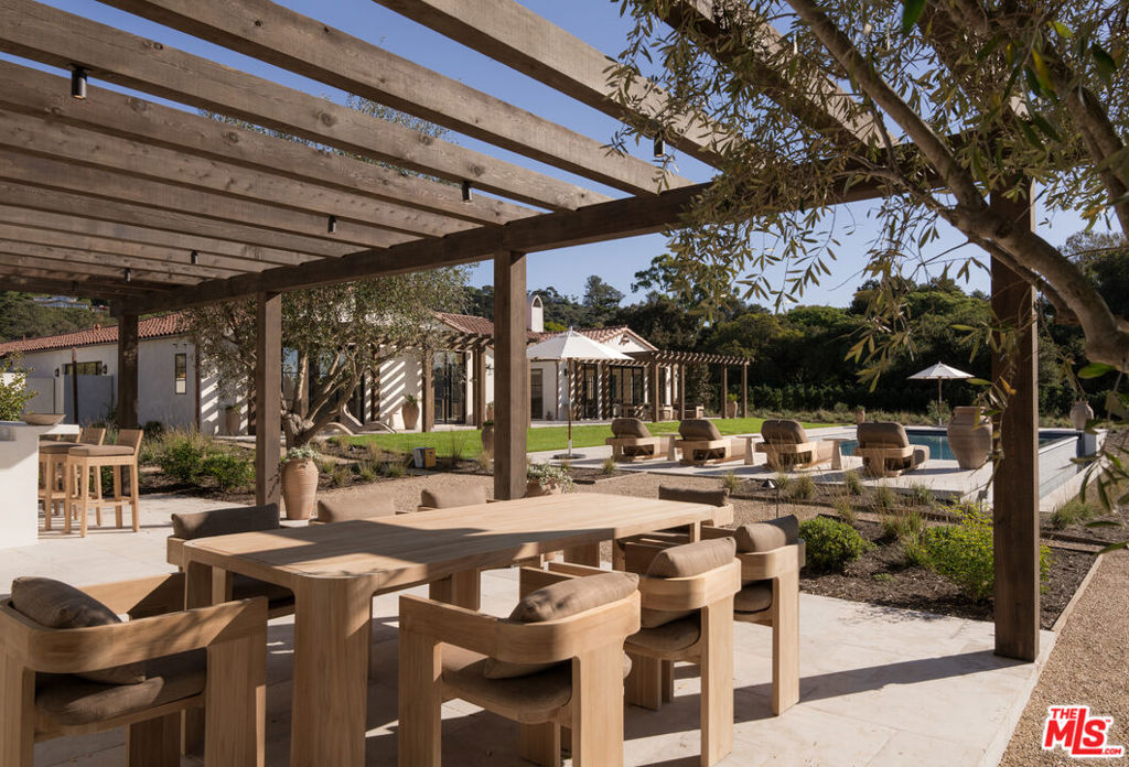 Hope Ranch - Residential