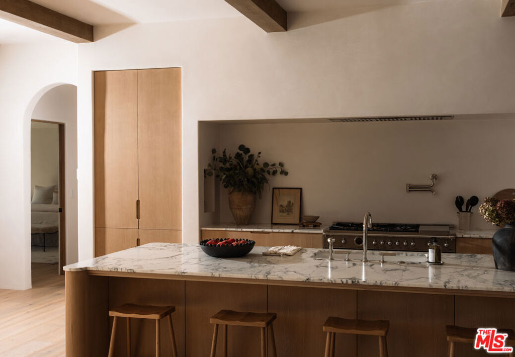 Hope Ranch - Residential