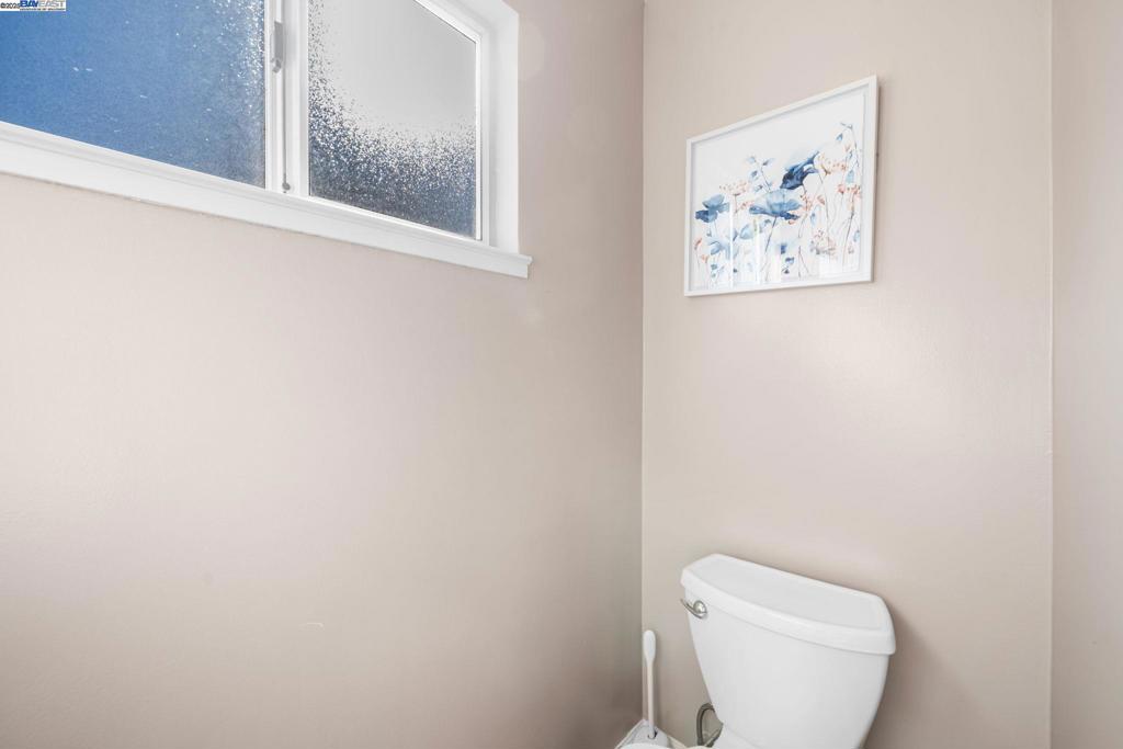 HIGHLAND OAKS - Residential