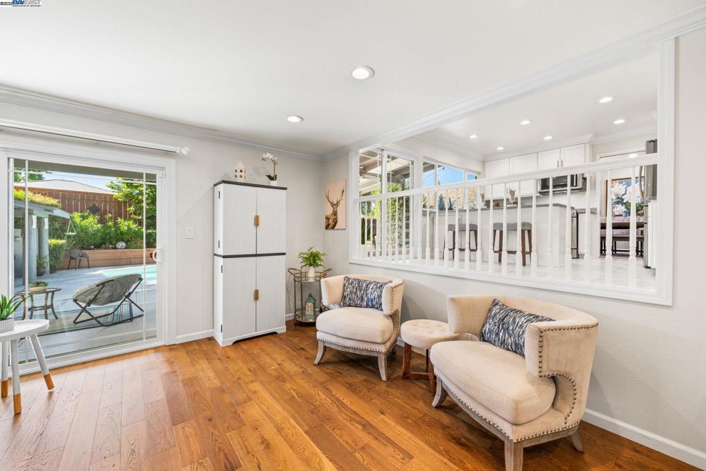 HIGHLAND OAKS - Residential