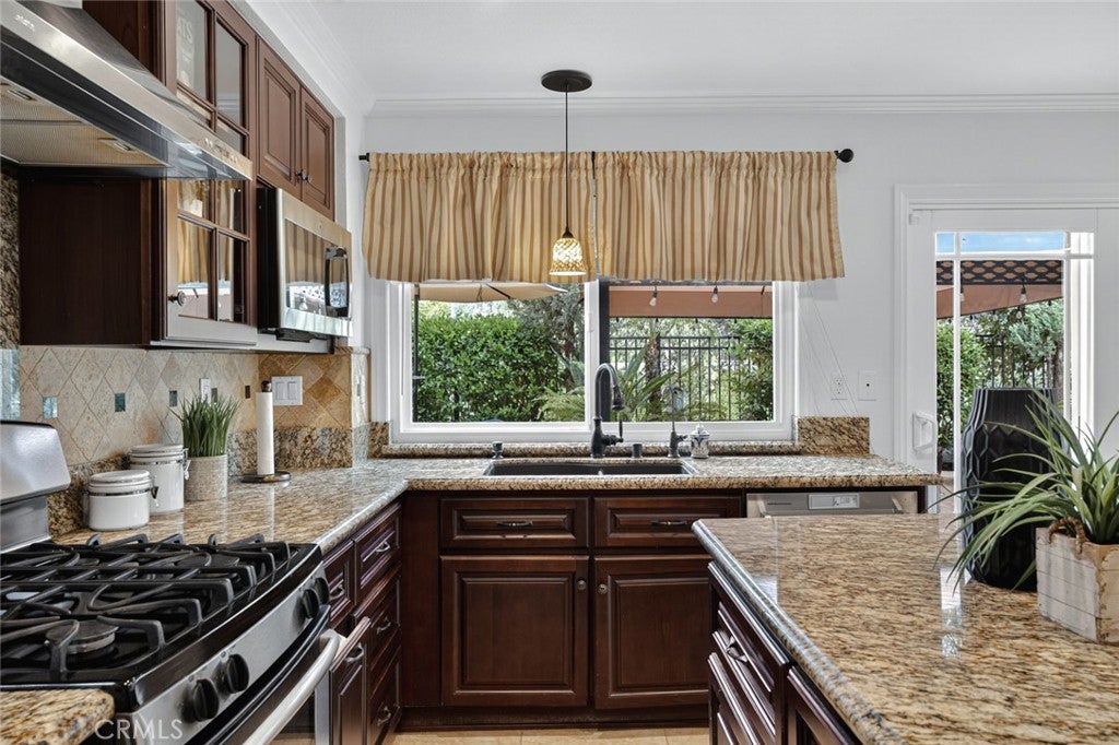 26466 San Torini Road, Mission Viejo CA 92692 - Photo 16