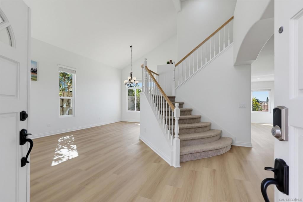 7753 Roan Rd