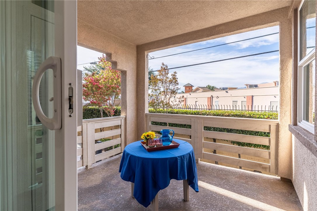 1543 Ledgestone Lane