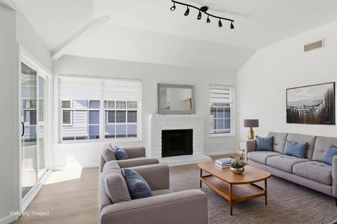 Photo of 1920 Vista Cay, San Mateo, CA 94404 (MLS # ML82046266)