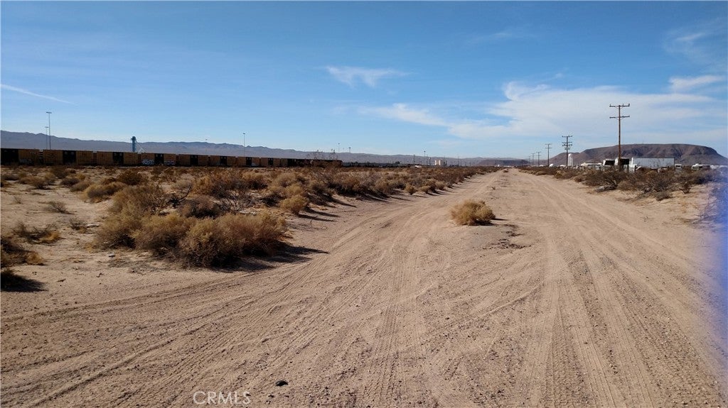 37265 Yermo