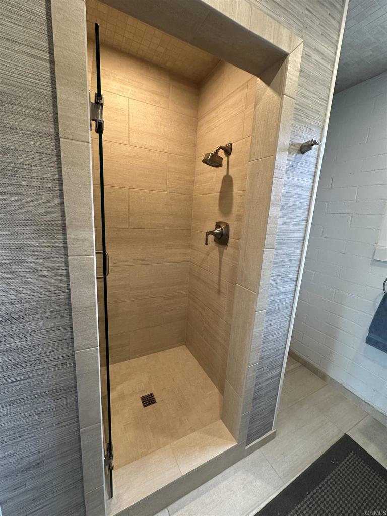 Fallbrook, California, 92028, United States, 3 Bedrooms Bedrooms, ,3 BathroomsBathrooms,Residential,Active,2051997