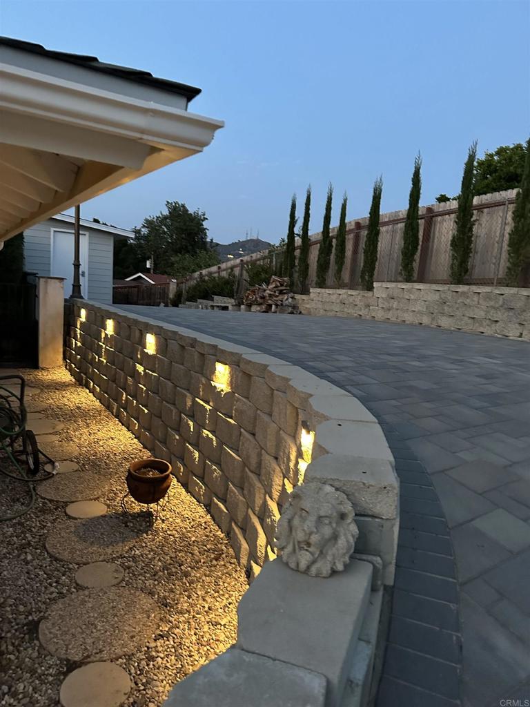 Fallbrook, California, 92028, United States, 3 Bedrooms Bedrooms, ,3 BathroomsBathrooms,Residential,Active,2051997