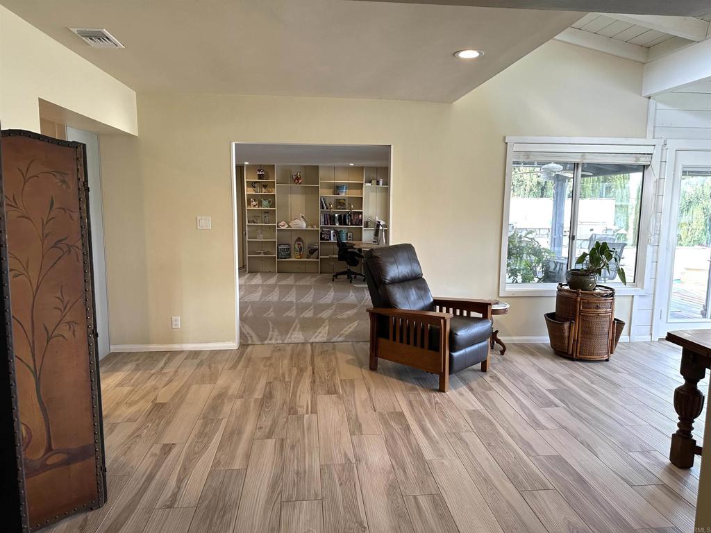 Fallbrook, California, 92028, United States, 3 Bedrooms Bedrooms, ,3 BathroomsBathrooms,Residential,Active,2051997