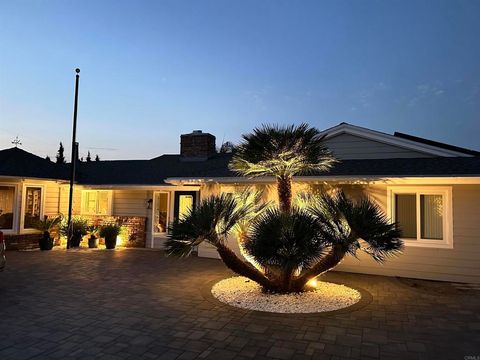 Photo of 1001 Riverview Drive, Fallbrook, CA 92028 (MLS # NDP2604994)