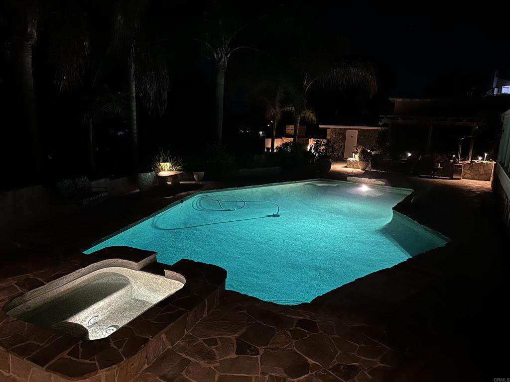 Fallbrook, California, 92028, United States, 3 Bedrooms Bedrooms, ,3 BathroomsBathrooms,Residential,Active,2051997