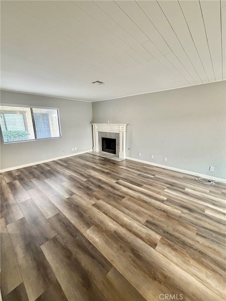 1316 W Avenue J4