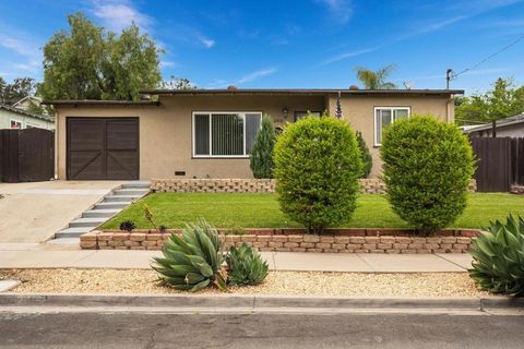 Photo of 346 El Monte Rd Rd, El Cajon, CA 92020 (MLS # 250035039SD) Photo of 346 El Monte Rd Rd, El Cajon, CA 92020 (MLS # 250035039SD)