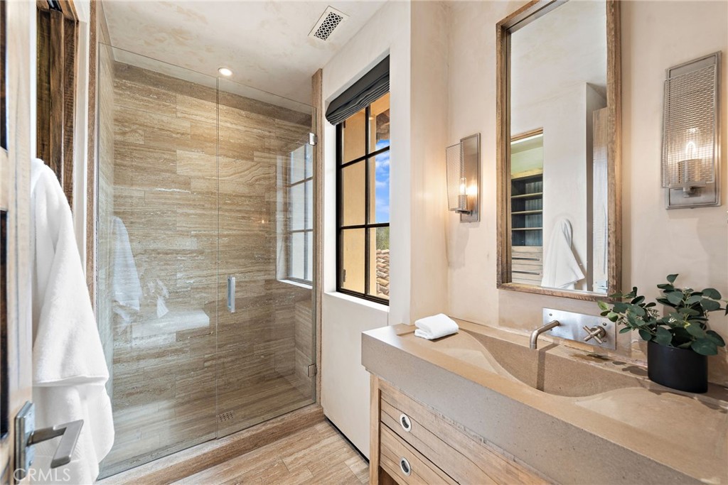 Shady Canyon Custom (SHDC) - Residential