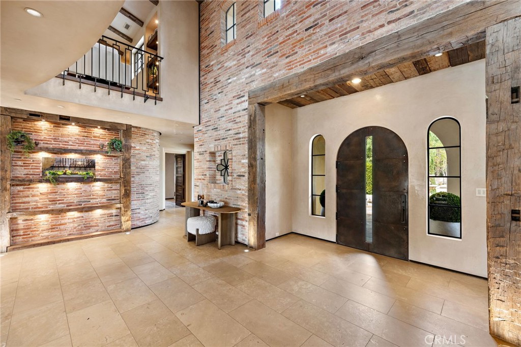 Shady Canyon Custom (SHDC) - Residential