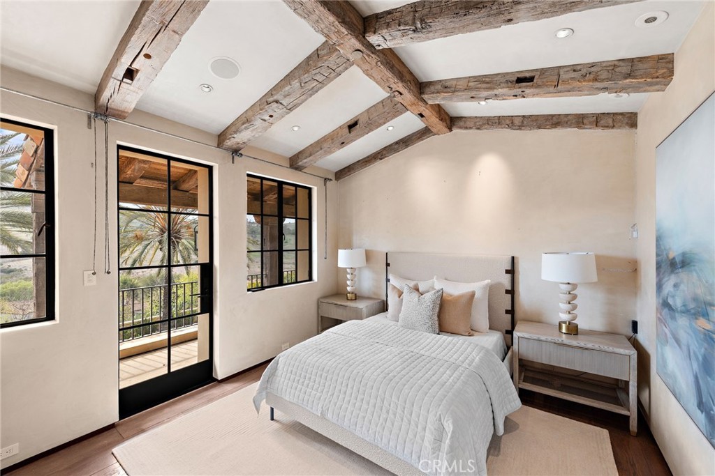 Shady Canyon Custom (SHDC) - Residential