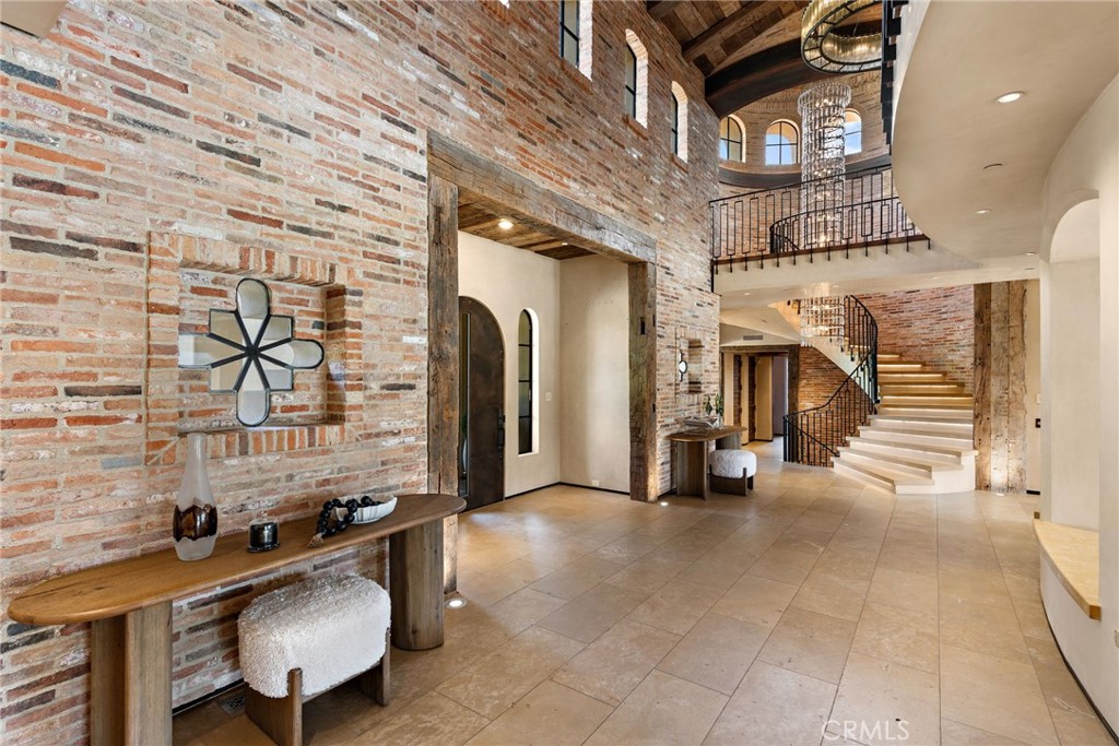 Shady Canyon Custom (SHDC) - Residential