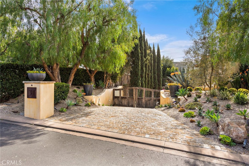 Shady Canyon Custom (SHDC) - Residential