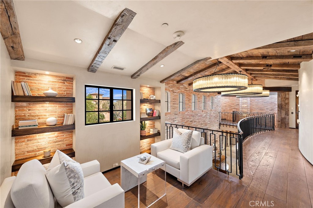 Shady Canyon Custom (SHDC) - Residential