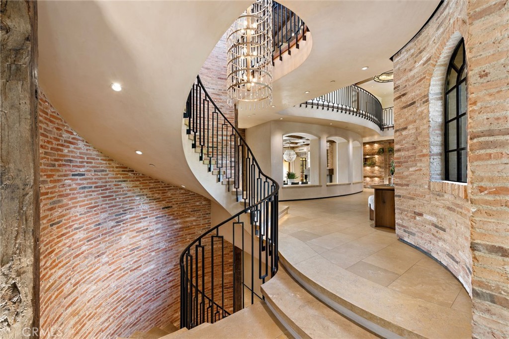 Shady Canyon Custom (SHDC) - Residential