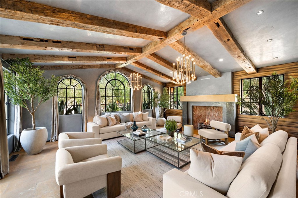 Shady Canyon Custom (SHDC) - Residential