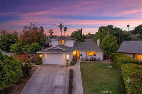 Photo of 742 Sherwood ST, Redlands, CA 92373 (MLS # IV26149448)