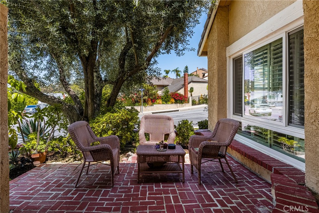 Ridgeview (RIVW) - Residential Lease