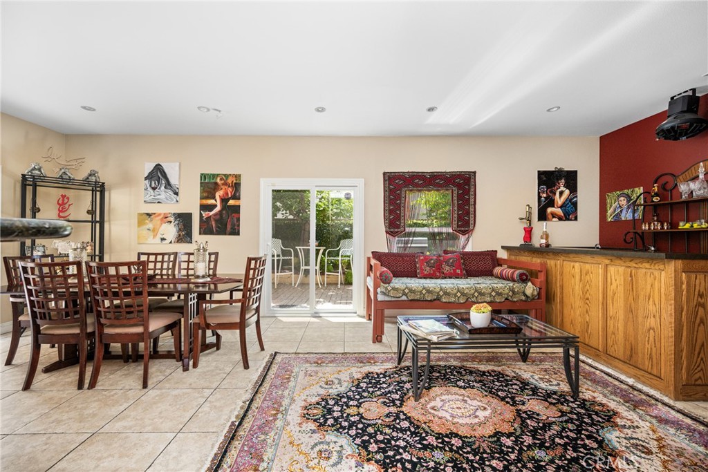 Ridgeview (RIVW) - Residential Lease