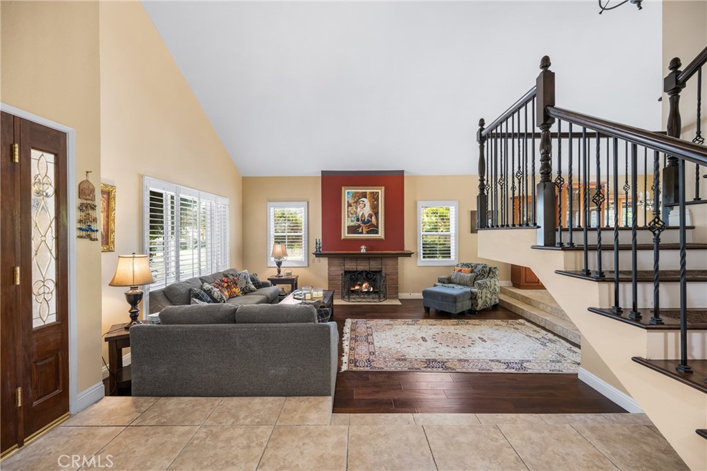 Ridgeview (RIVW) - Residential Lease