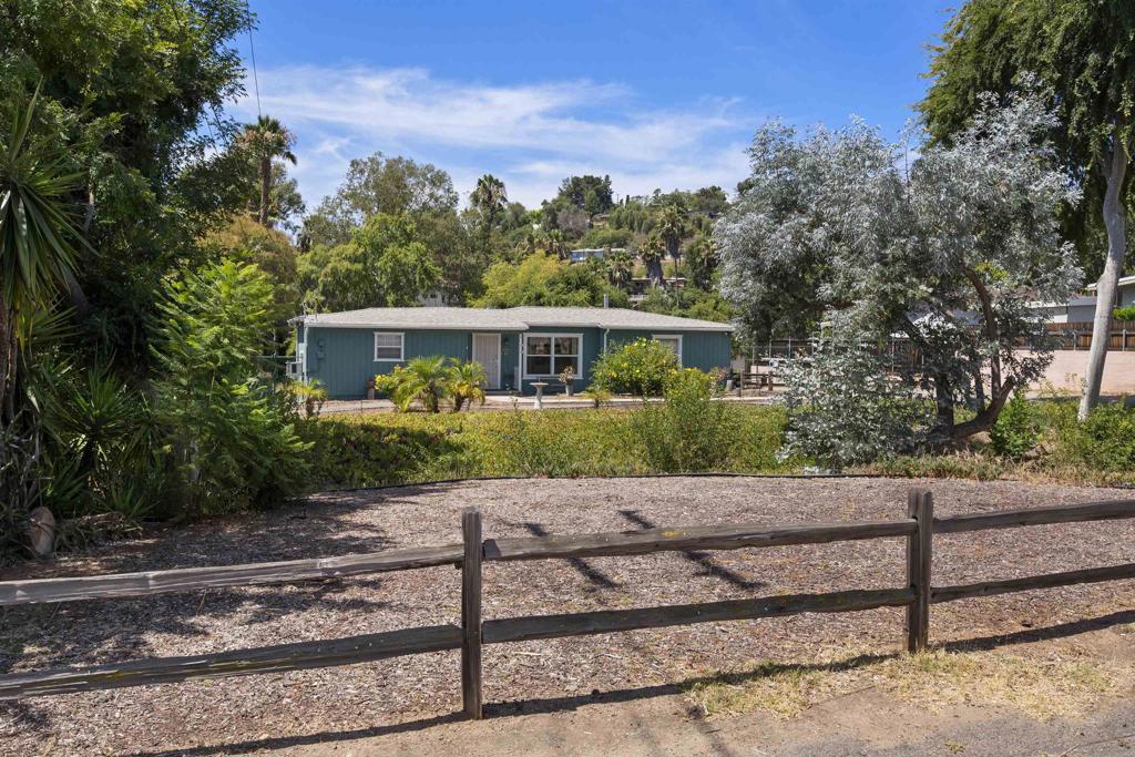 10705 Louisa Dr.