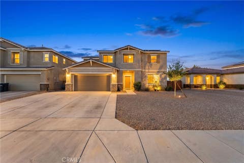 Photo of 3021 Via Bella Rosa AVE, Rosamond, CA 93560 (MLS # SR26138602)