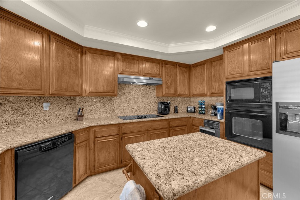 Eagle Hills (EAGH) - Residential