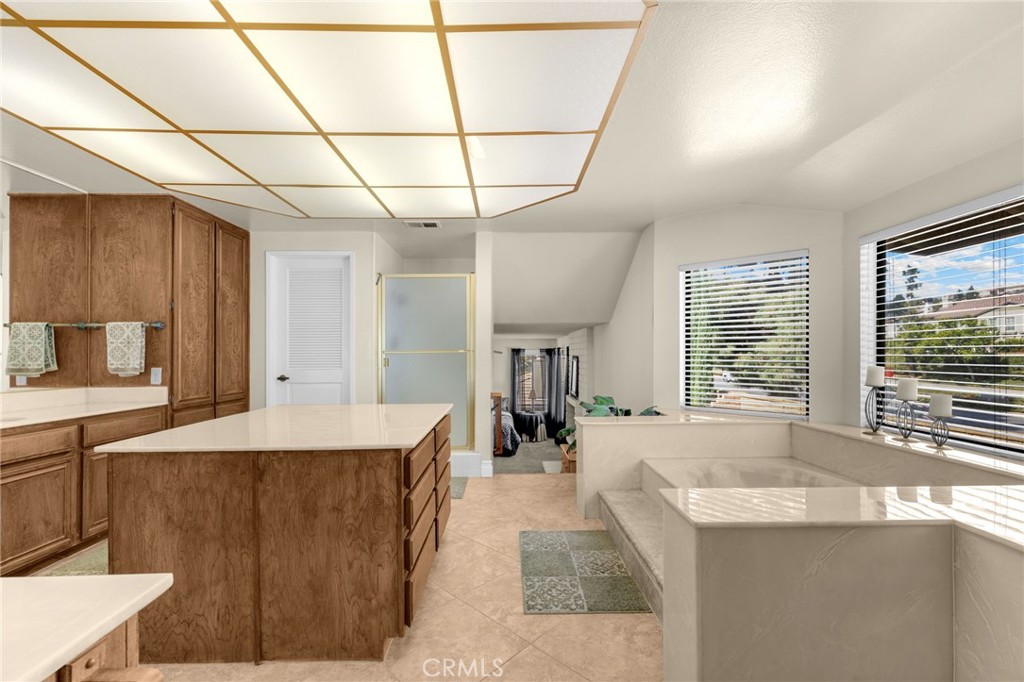 Eagle Hills (EAGH) - Residential